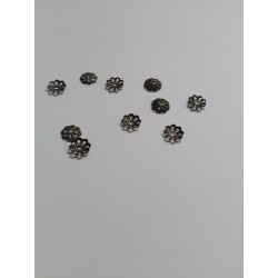 Calottes en métal filigrane fleur 7x1,2mm